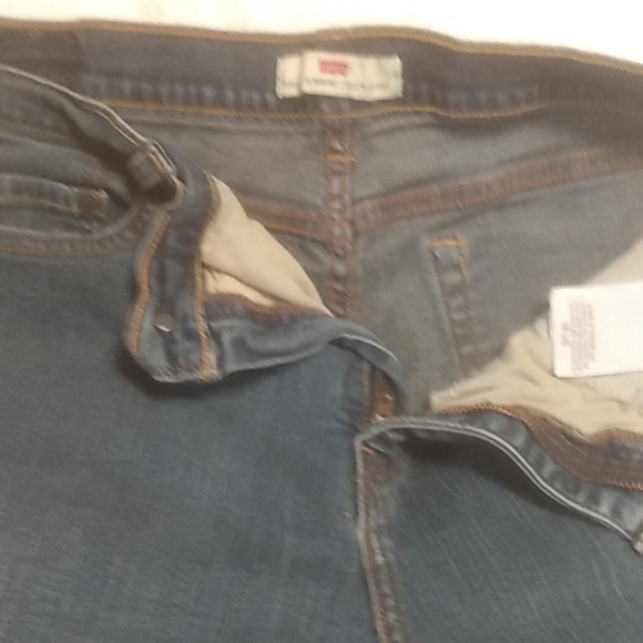 Levi's slimming 512 bootcut jeans - Picture 2 of 3